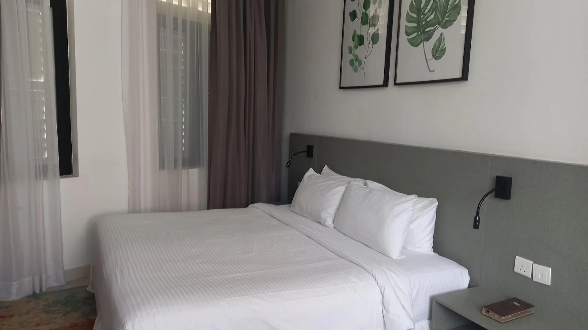 Magazine Vista Hotel Managed By The Ascott Limited George Town
